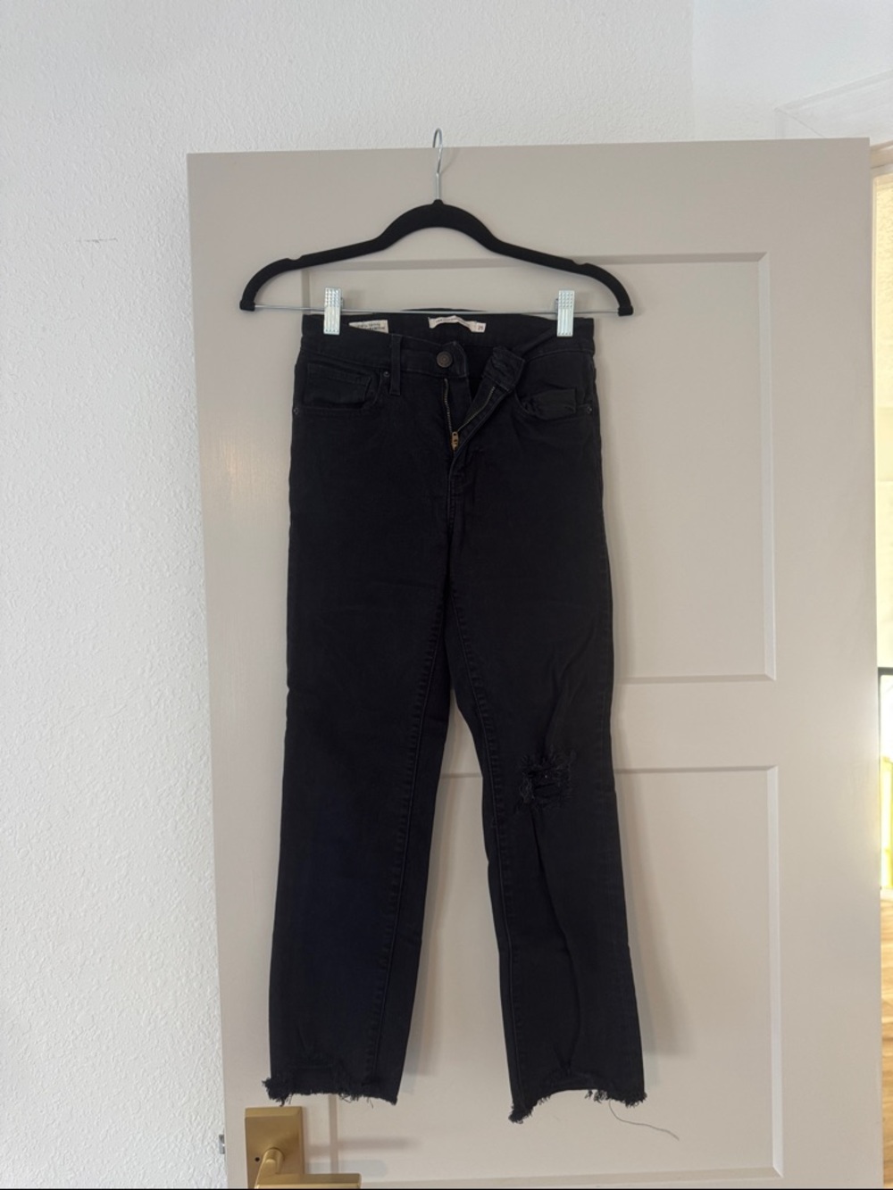 Black High-Rise Women's Jeans with Raw Hem SIZE 25